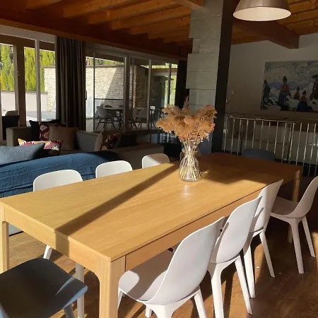 International House Отель Зёльден