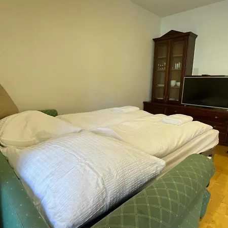 Отель International House Зёльден