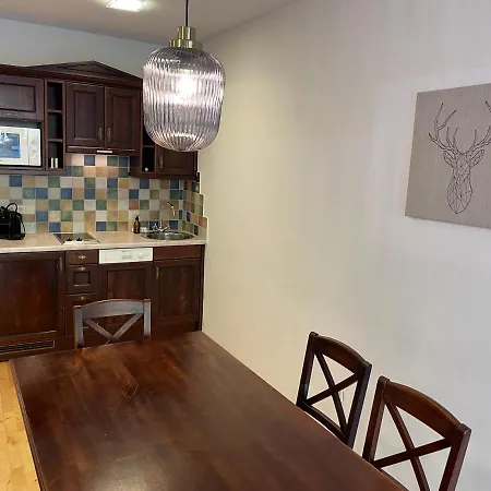 Apartment International House *