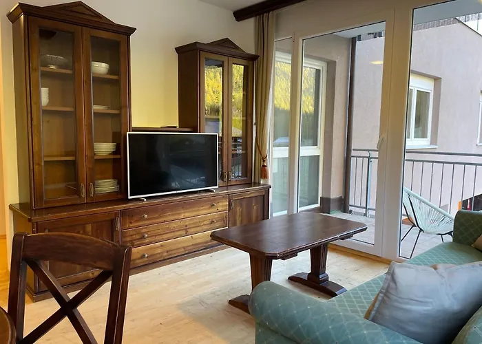 International House فندق سولدن