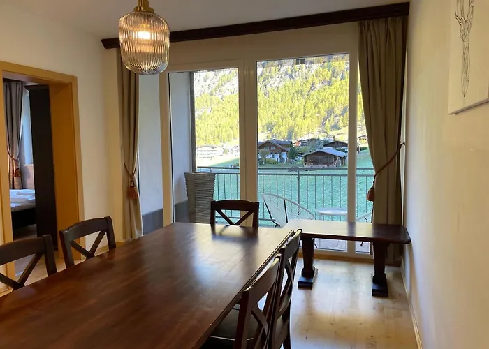 International House فندق سولدن