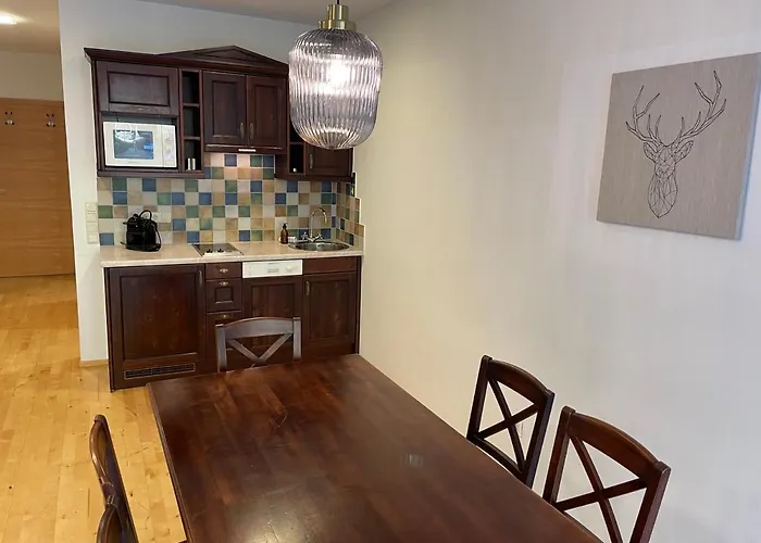 International House سولدن