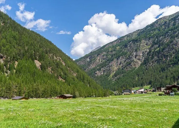 International House ホテル *