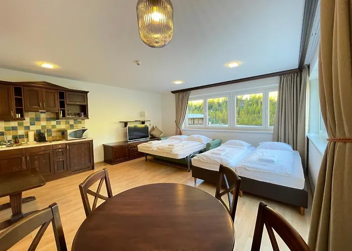 International House ホテル ゼルデン